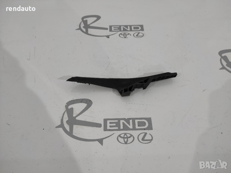 Гумено уплътнение над преден ляв калник Toyota Corolla E18 USA 2013-2018, снимка 1