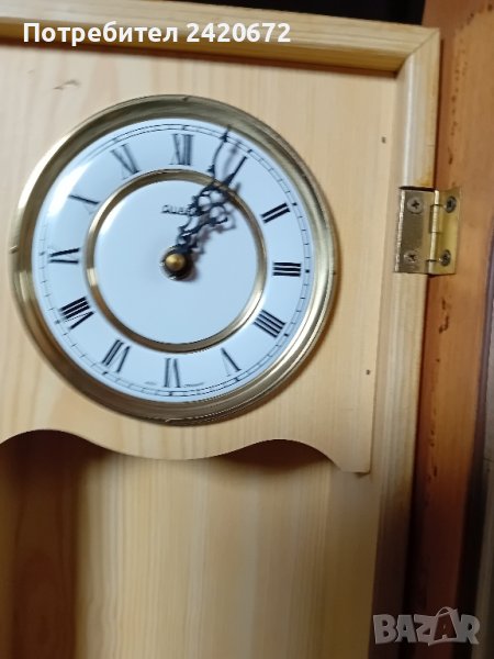Ретро  дърворезбован  часовник, снимка 1