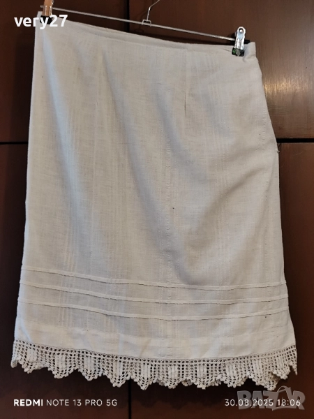 Стара тъкана пола с бродерия, снимка 1