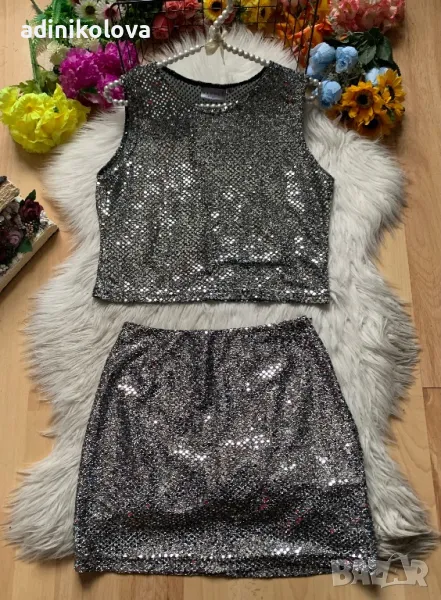 Нов пайетен сребрист топ, снимка 1