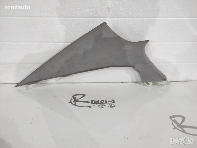 Лява кора задна колона Lexus GS300 2005-2011 62472-30450, снимка 1