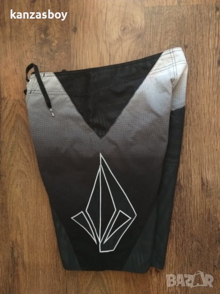 volcom - страхотни мъжки панталони, снимка 1
