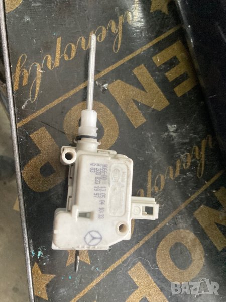 Механизъм за заключване на резервоар ц класа цлк е класа , снимка 1