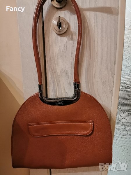 Страхотна дамска чанта Lucia Tommasi, снимка 1