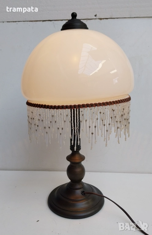 НАЙ ДОБРАТА ОФЕРТА Vintage Настолна Лампа MASSIVE , месинг ,метал, стъкло, маниста., снимка 1