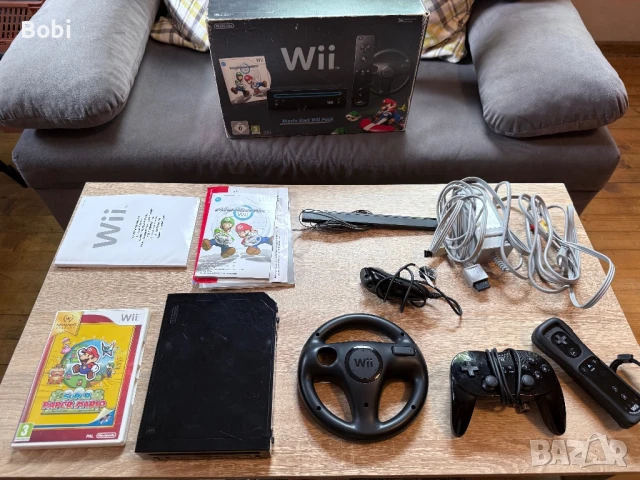 Nintendo Wii RVL-101 (Family Edition) (Black) – пълен комплект + Zelda (2 игри) и Super Paper Mario