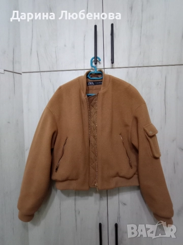 Яке бомбър на Zara