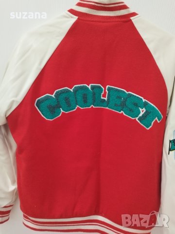 Спортна яке bershka, снимка 2 - Якета - 43886218