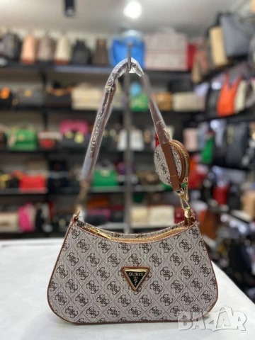 чанти guess, снимка 8 - Чанти - 51420338