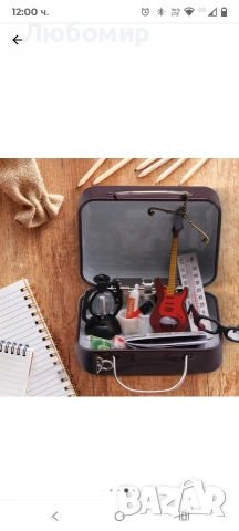 Комплект аксесоари за миниатюрна къща за кукли, състоящ се от паста