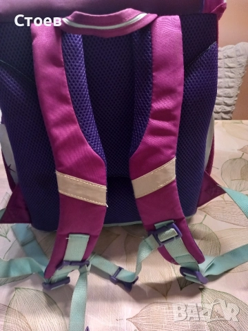 Продавам ортопедична ученическа Раница Herlitz Loop, Размери 37, снимка 4 - Раници - 52432935