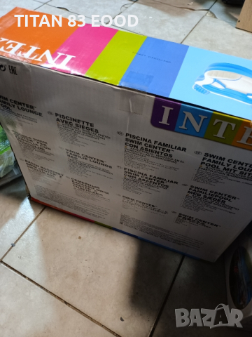 Надуваем басейн Intex Swim Center с 4 стола с облегалка, снимка 2 - Други стоки за дома - 44875178