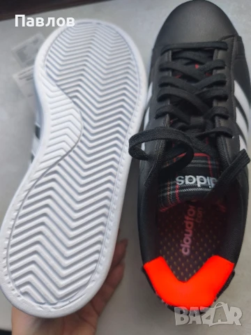 Маратонки Adidas , снимка 6 - Спортни обувки - 50919186