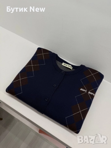 Жилетка Миу Миу , снимка 3 - Жилетки - 52498019