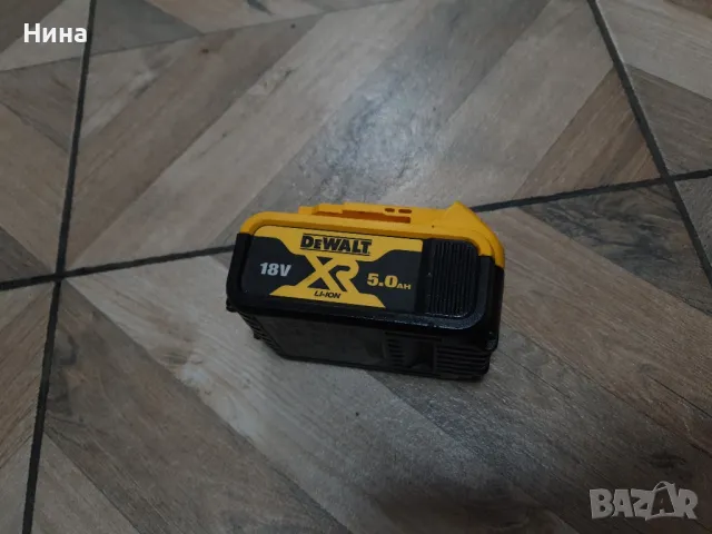 акумулаторна нова ударна бормашина-винтоверт DeWalt + зарядно, снимка 4 - Винтоверти - 48262571