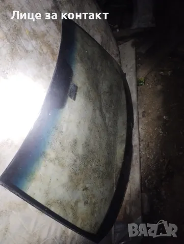 Предно стъкло за Mercedes w202, снимка 2 - Части - 47319137