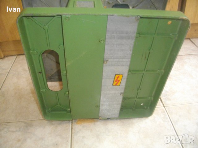 HANNING-700W-3,2А-Настолен Професионален Циркуляр-Промишлен/Индустриален-Ханинг, снимка 16 - Други инструменти - 40488056