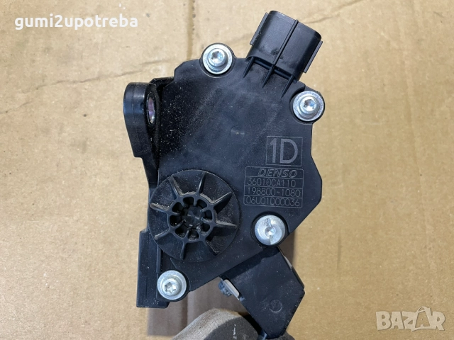 Педал на Газта 36010CA110 Toyota GT86 2018 Subaru BRZ, снимка 2 - Части - 52458402