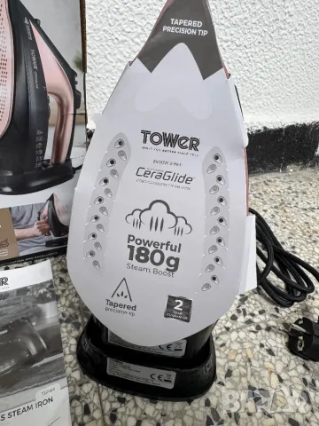Парна Ютия Tower T22008RGVDE – Мощна Ютия 2400W за Бързо и Лесно Гладене!, снимка 6 - Ютии - 50436436