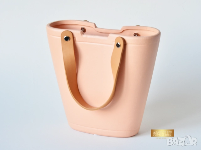 Керамична Декоративна Кашпа във Формата на Дамска Чанта / Саксия Цвят Праскова / Подарък за Нов Дом, снимка 6 - Вази - 52395340