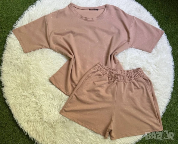 дамски екипи 