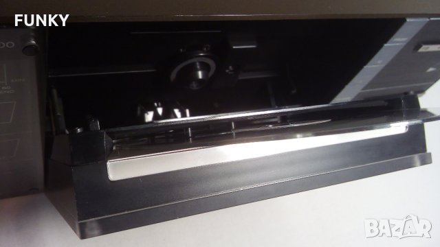 Hitachi DA-1000 Stereo Compact Disc Player (1983-84), снимка 10 - Ресийвъри, усилватели, смесителни пултове - 28924291