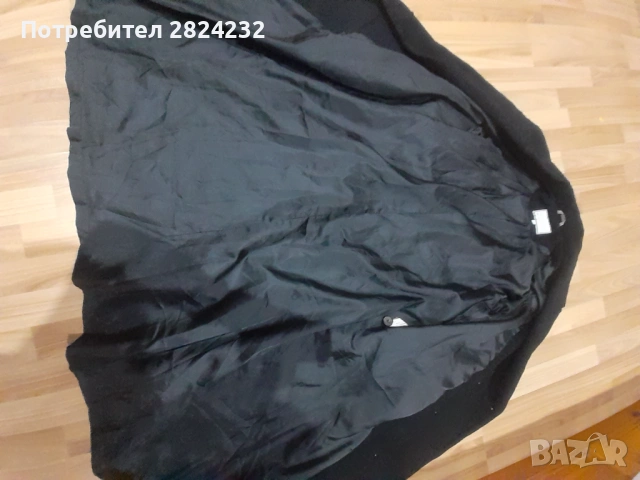 Кашмирено палто на Gianni Versace , снимка 6 - Палта, манта - 53328726