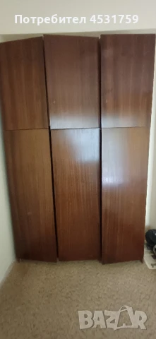 ТРИКРИЛЕН ГАРДЕРОБ , снимка 2 - Гардероби - 51373955