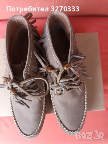 Дамски боти UGG , снимка 2 - Дамски боти - 51584205