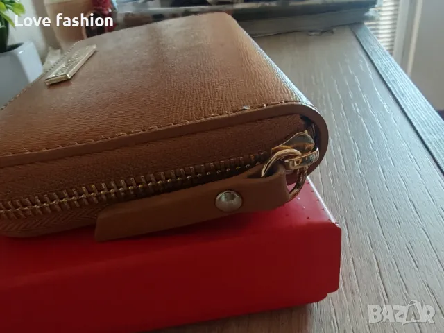 Chiara Canotti портмоне естествена кожа , снимка 3 - Портфейли, портмонета - 48084669