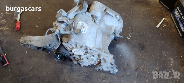 Ръчна скоростна кутия R 169 261 03 01 Mercedes B180 W245 6ск. - 400лв, снимка 3 - Части - 50683929