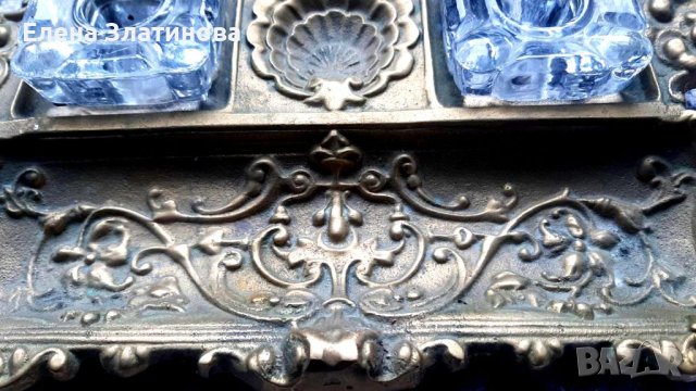 Антична бронзова мастилница , снимка 4 - Антикварни и старинни предмети - 40627641