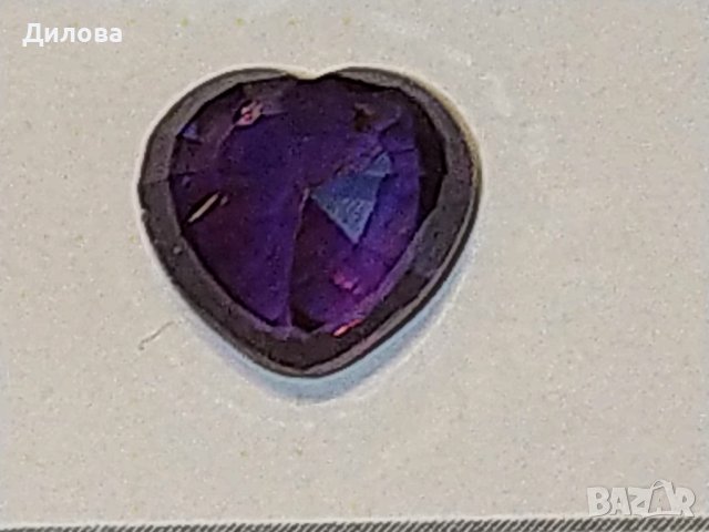Сертифициран нетретиран променящ цвета си сапфир  сърце-1.08 ct, снимка 9 - Други - 43798355