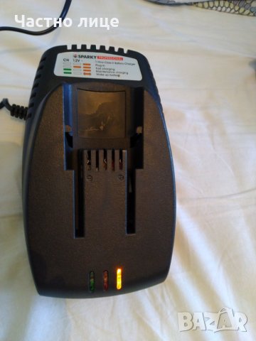 Ново бързо зарядно sparky, снимка 2 - Винтоверти - 26473110