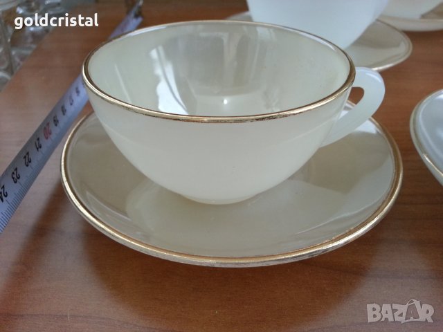 Френски аркопал чаши за чай кафе, снимка 5 - Антикварни и старинни предмети - 36771233