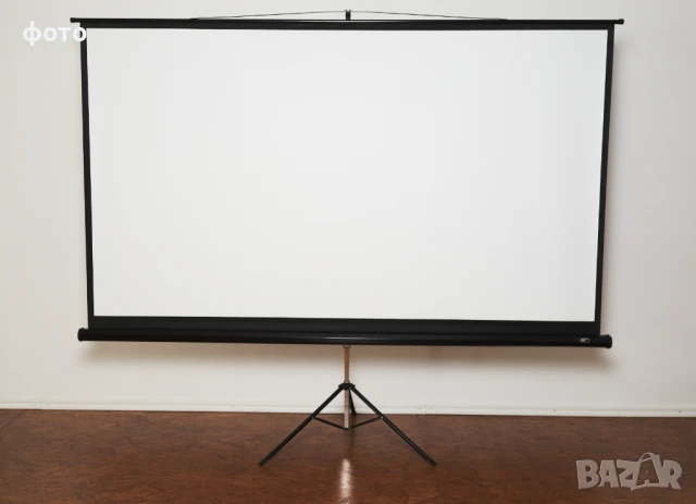 Продавам прожекционен екран Elite Screens T120UWH с триножник, снимка 1