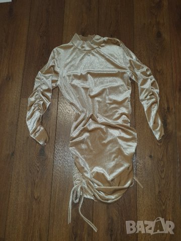 Рокля плюш, снимка 2 - Рокли - 42982584