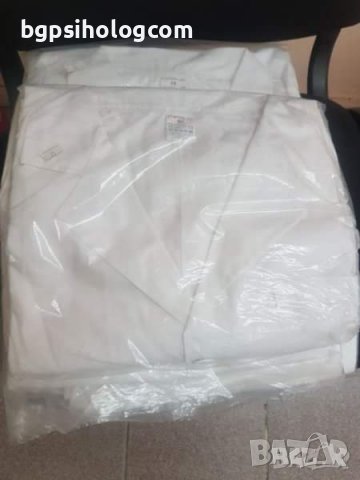 Медицински халат с високо качество , снимка 2 - Медицински консумативи - 38950928