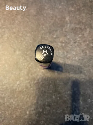 Глос за устни Aura , снимка 3 - Декоративна козметика - 48689418