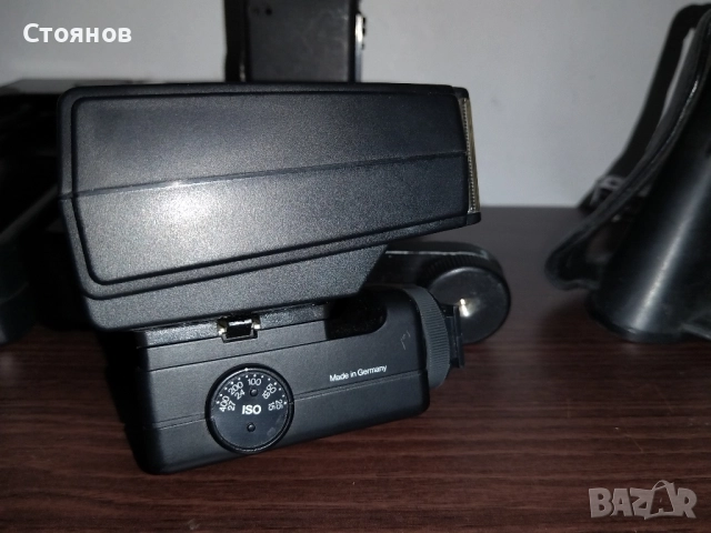 Светкавици за камери Rollei, BAUER, POLAROID, Metz , снимка 5 - Светкавици, студийно осветление - 48676783