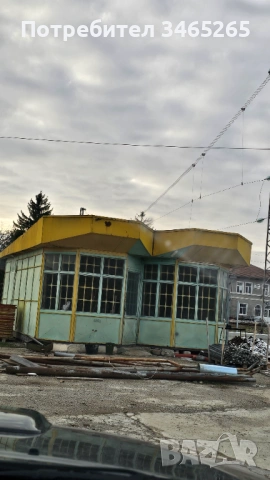 метален контейнер