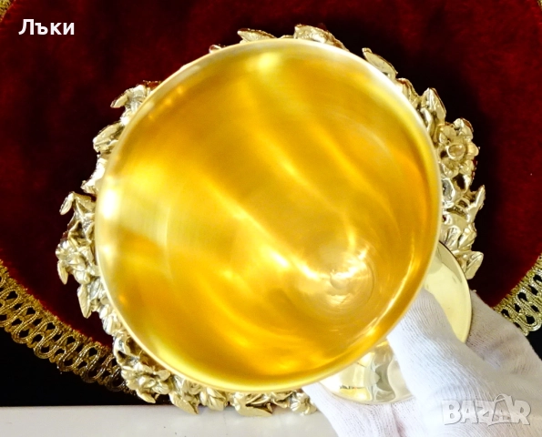 Бронзови чаши за вино 250 мл.,лози,грозде,позлата. , снимка 2 - Антикварни и старинни предмети - 52228396