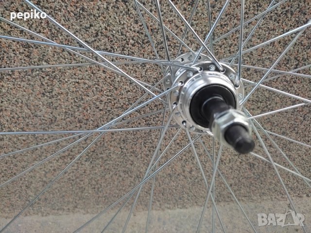Продавам колела внос от Германия алуминиева задна капла USA PLUS VUELTA 26 цола на резба, снимка 2 - Части за велосипеди - 37025329