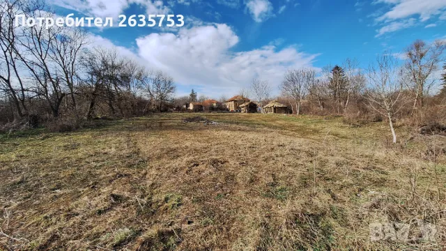 Парцел в с.Славяново с (УПИ) Продавам/ Заменям за Нива в Околията на Селото