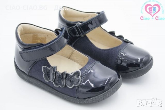 №18, -82% Официални обувки за момиче в тъмно синьо с 3 пеперудки, снимка 2 - Бебешки обувки - 28294795