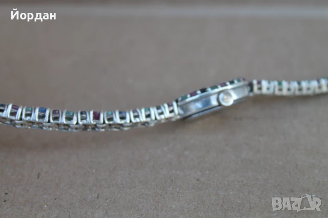 Дамски сребърен часовник ''Vialux'' с полускъпоценни камъни, снимка 7 - Дамски - 51331152