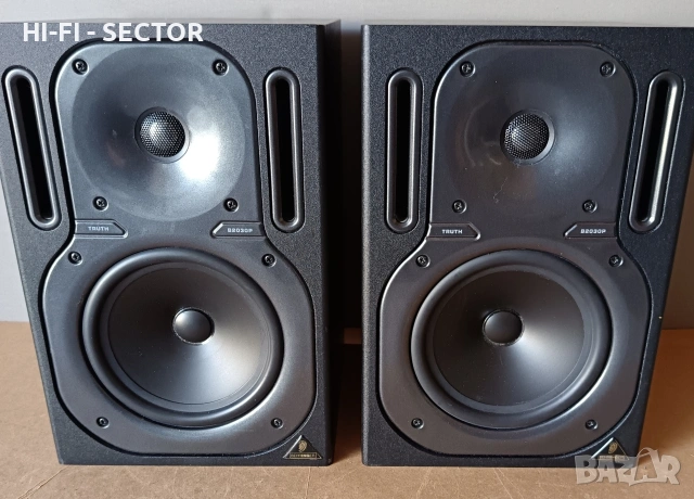 Behringer truth B 2030 P тонколони 