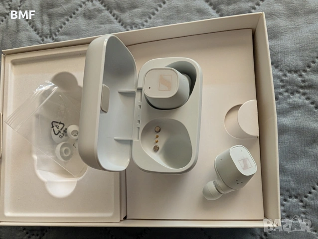 Почти неползвани слушалки Sennheiser CX Plus TW с проблем в лявата, снимка 2 - Bluetooth слушалки - 53459627