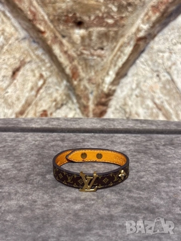 Кожена гривна Louis Vuitton Неръждаема стомана, устойчива на цветове 💯 С фирмена кутия 🎁, снимка 6 - Гривни - 51511483