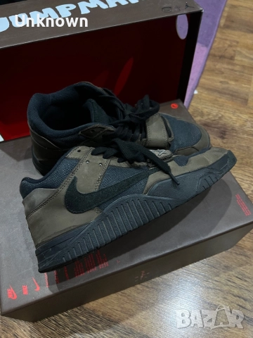 Nike Jordan travis scott, снимка 3 - Маратонки - 52322623